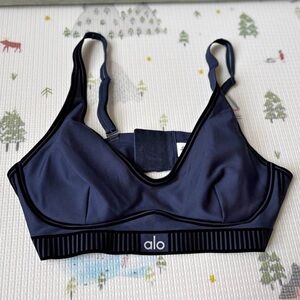 Alo Yoga Women's Dark Blue Sports Bra